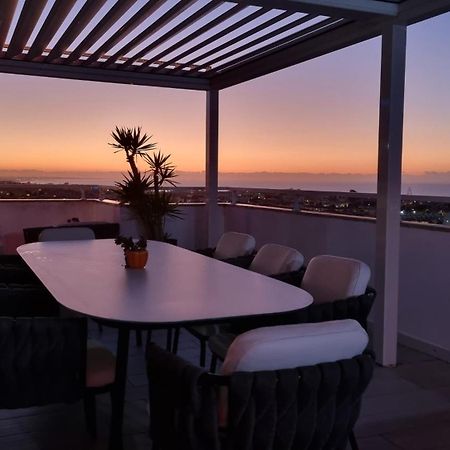 Penthouse RentΑλμπουφέιρα Εξωτερικό φωτογραφία