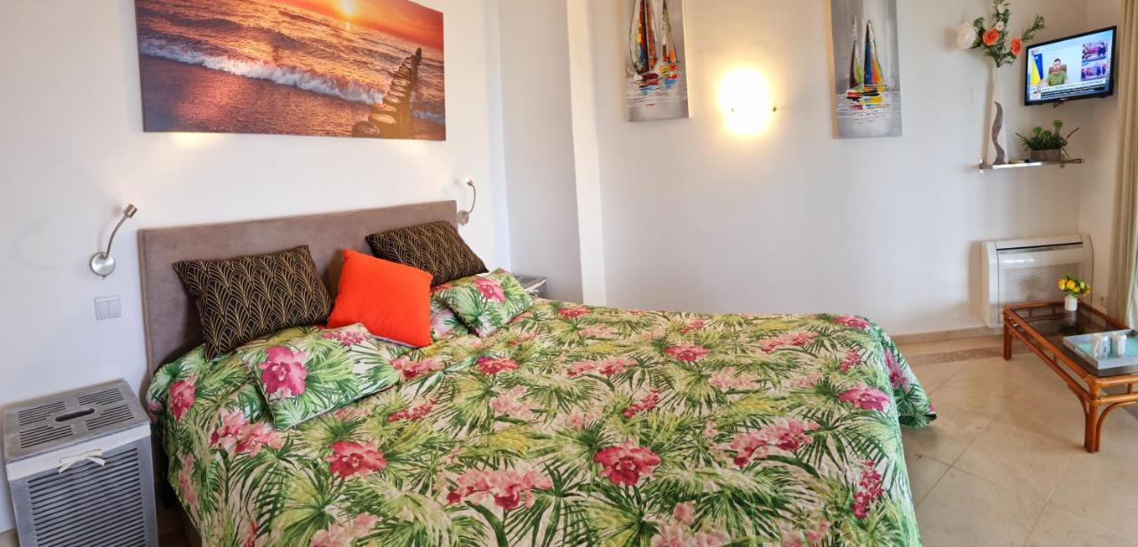 Penthouse RentΑλμπουφέιρα Εξωτερικό φωτογραφία
