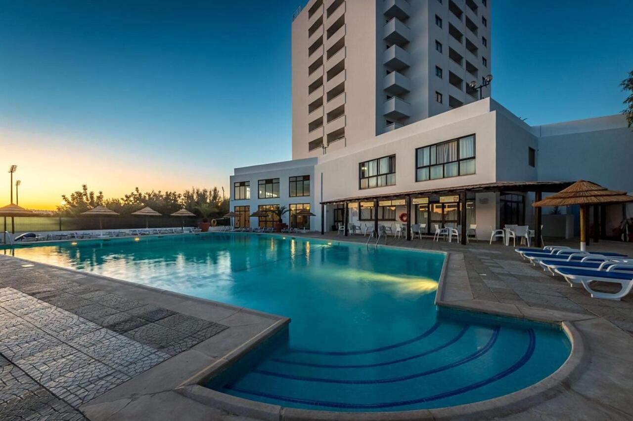 Penthouse RentΑλμπουφέιρα Εξωτερικό φωτογραφία