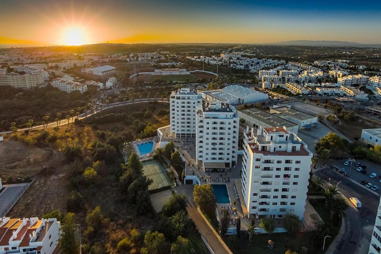 Penthouse RentΑλμπουφέιρα Εξωτερικό φωτογραφία